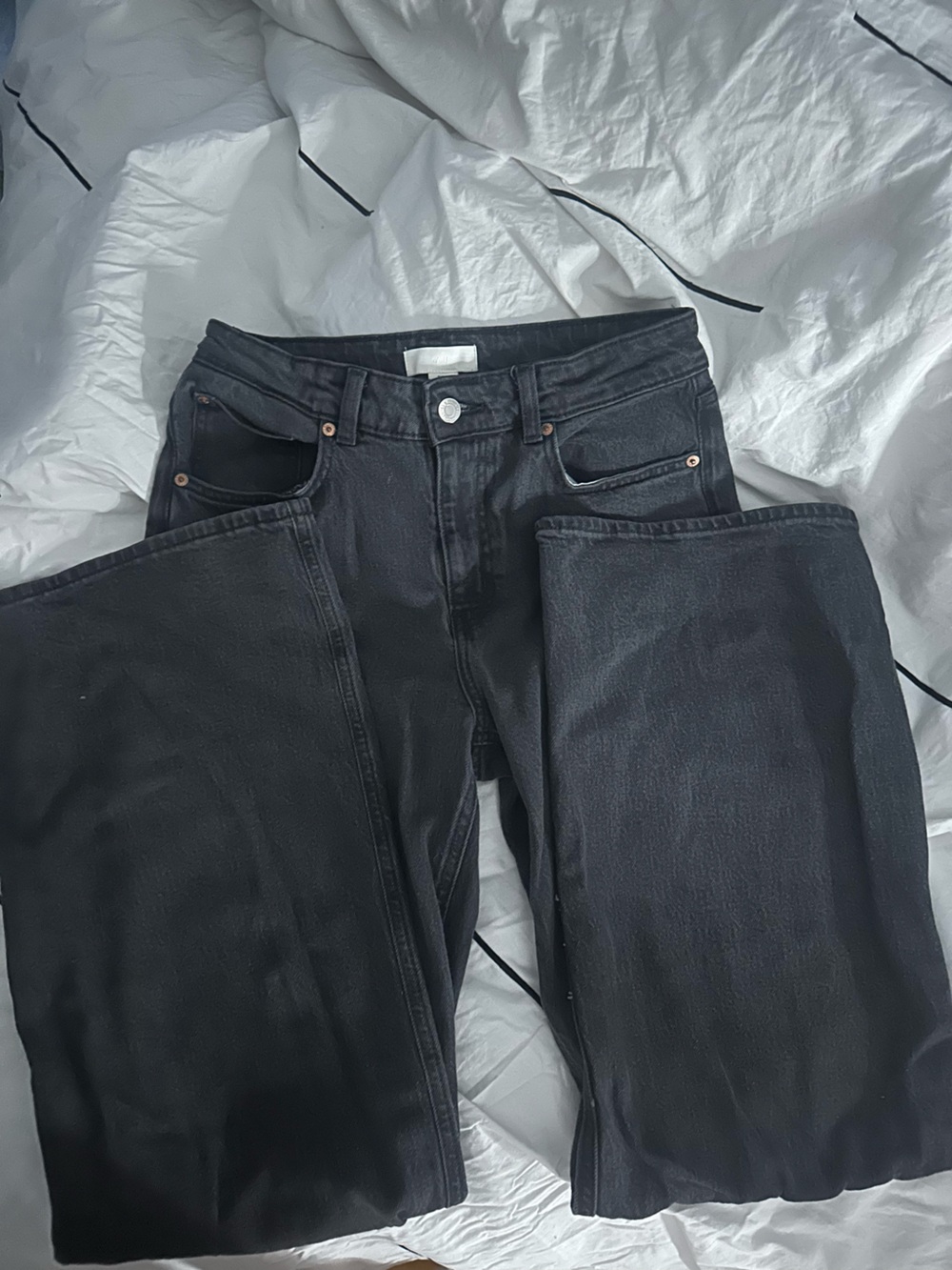 Women’s H&M jeans